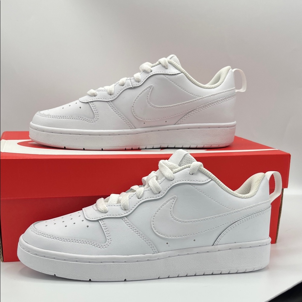 ✨NIKE COURT BOROUGH LOW RECRAFT BIG KIDS✨ White Low-Top Sneakers - Picture 2 of 8